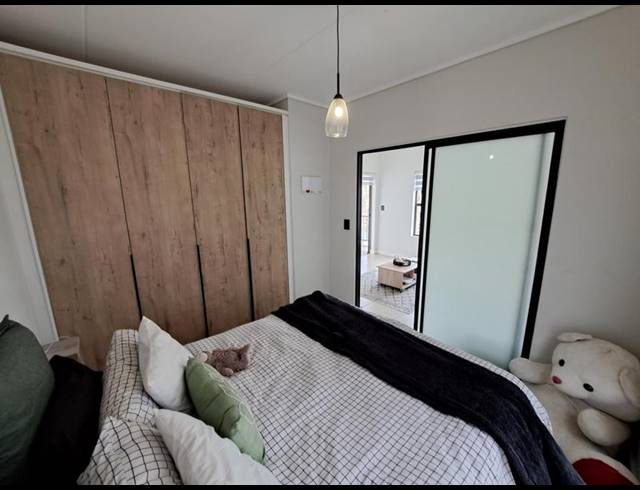 1 BEDROOM PROPERTY TO RENT IN MOOIKLOOF